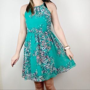 IZ BYER Pintuck Halter Floral Dress XSmall